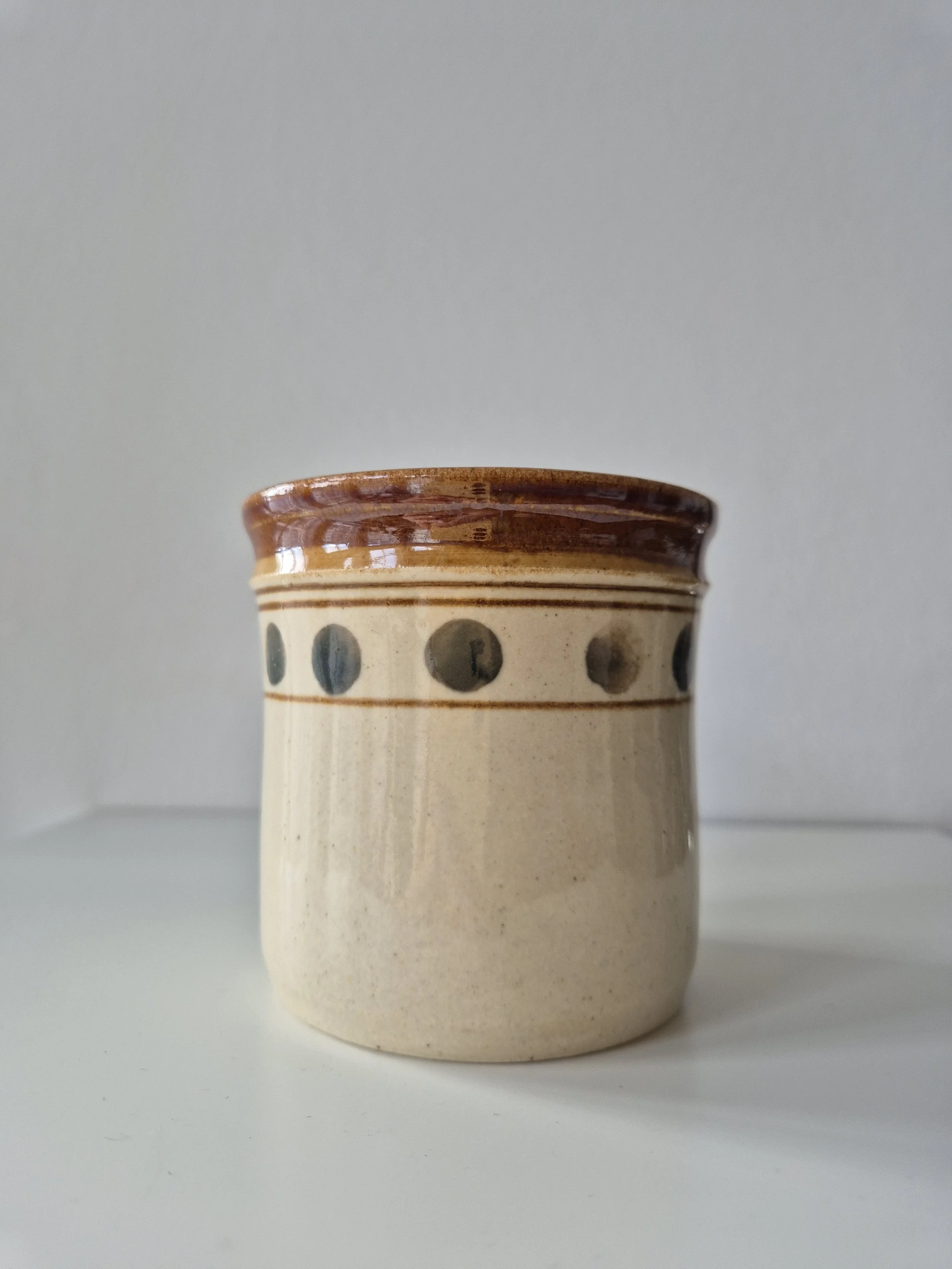 Вазочка Горішок