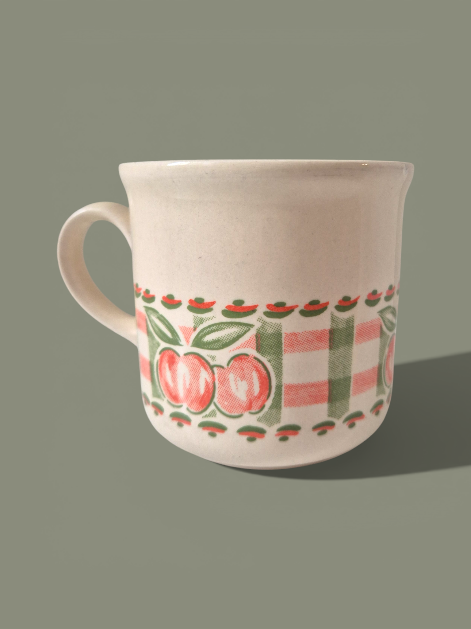 Чашка Персики