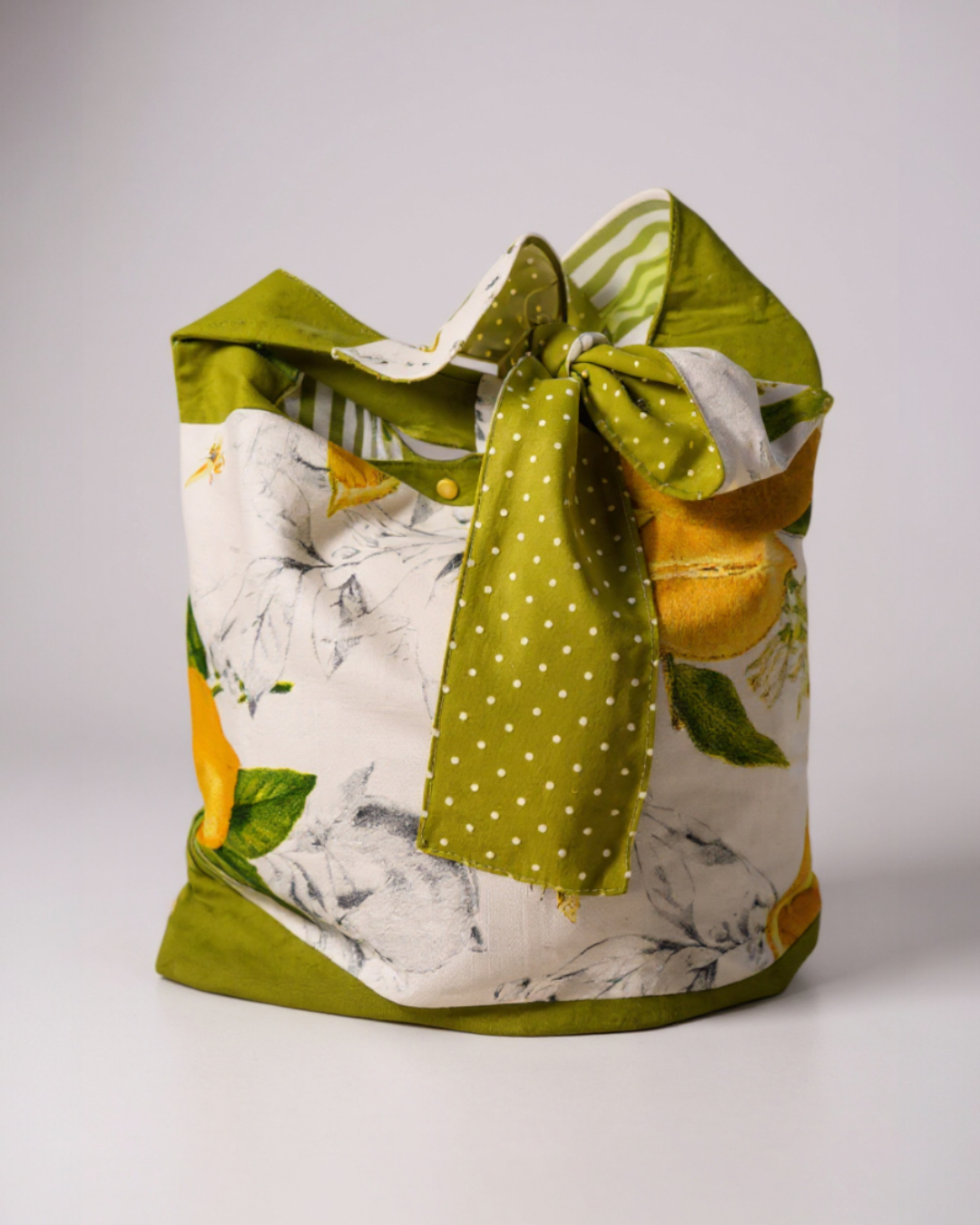 Бджоли в лимонах_AI (6).png