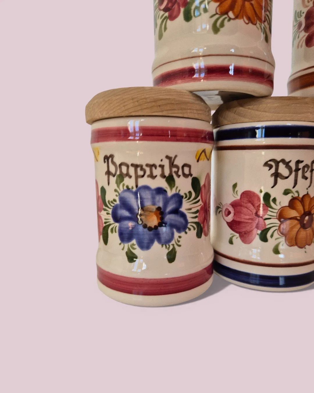 2026-2-056 Сет баночок для спецій Вишневий сад_AI_003.jpg