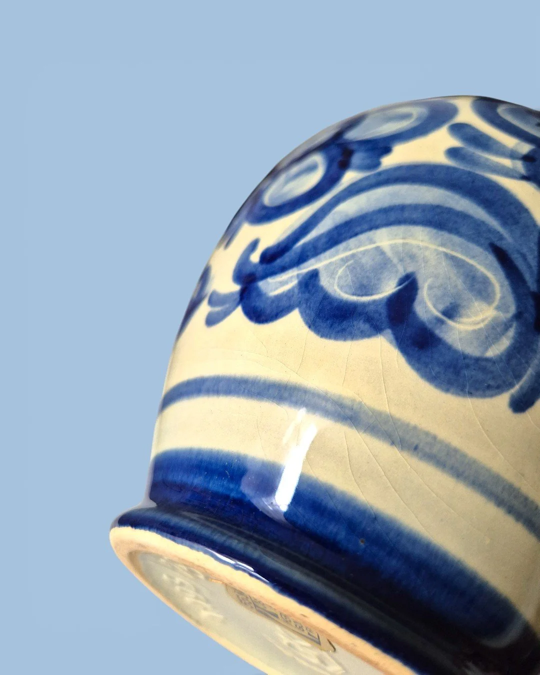 2026-2-082 Глек Синій букет_AI_010.jpg