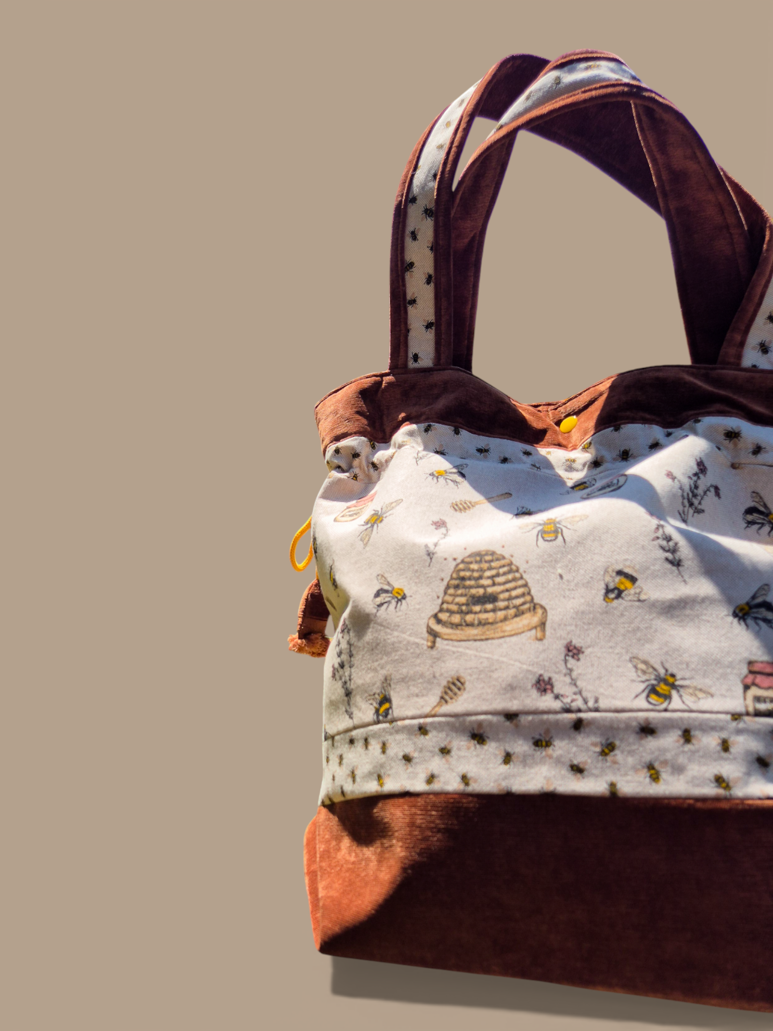 Бджоли та вулики_AI (2).png