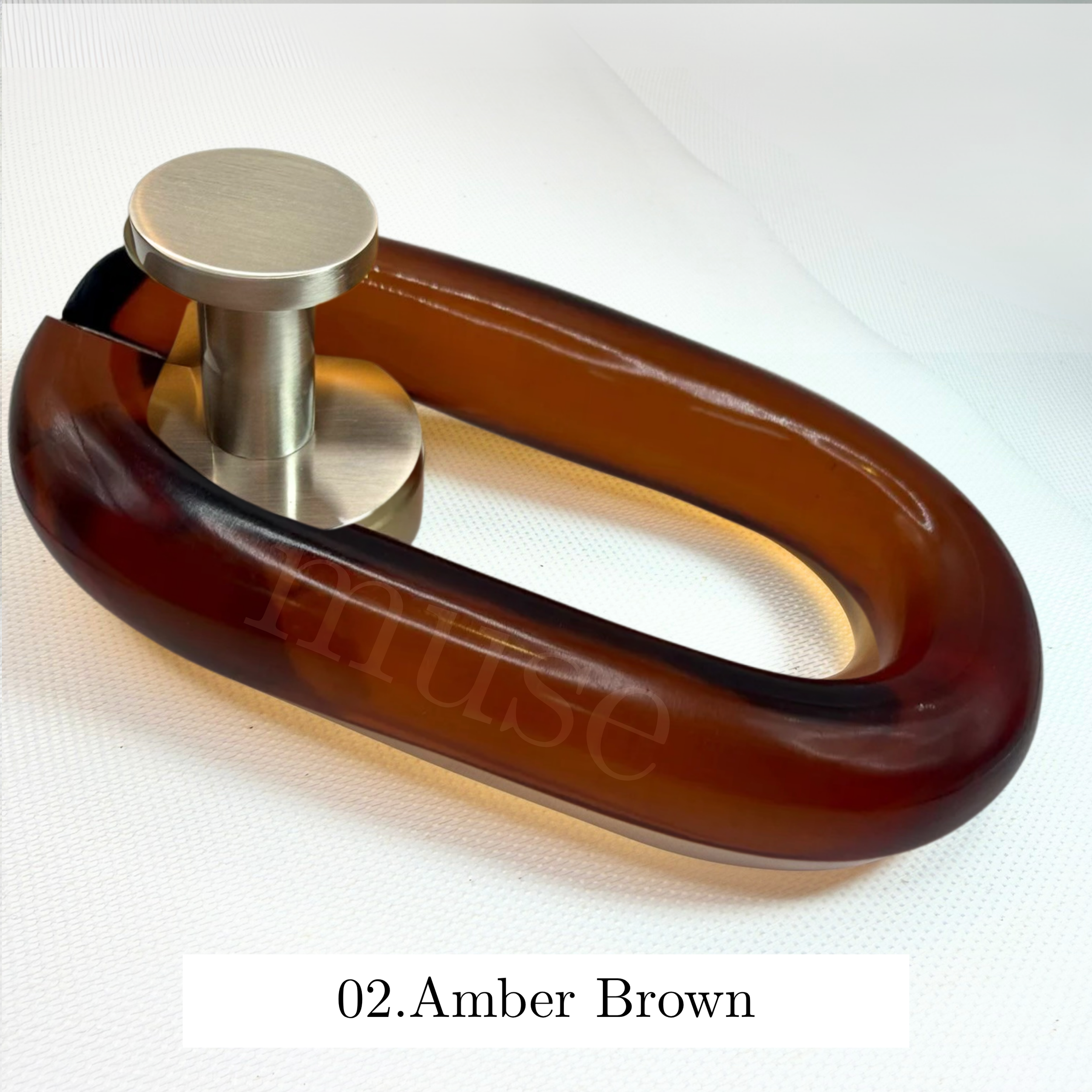 02.Amber Brown (Square).png