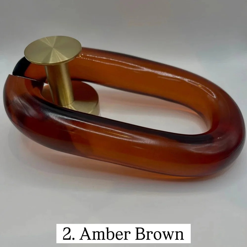 02.Amber Brown.jpg