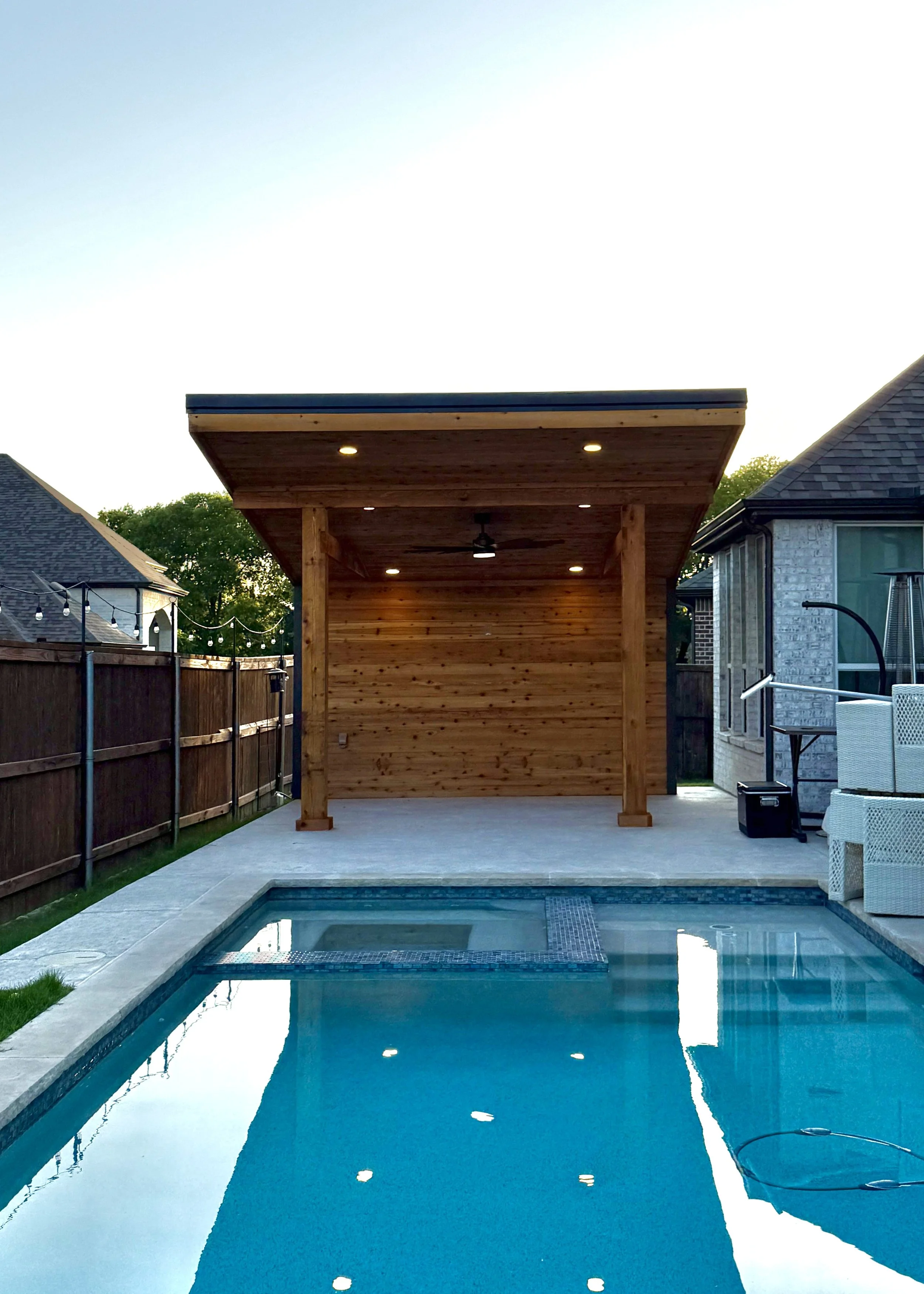 Edwards Design & Construction | Custom Homes and Outdoor Living Environments