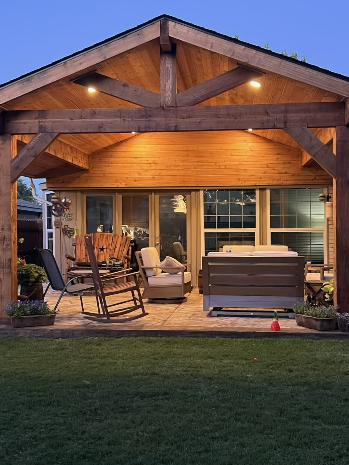 Edwards Design & Construction | Custom Homes and Outdoor Living Environments