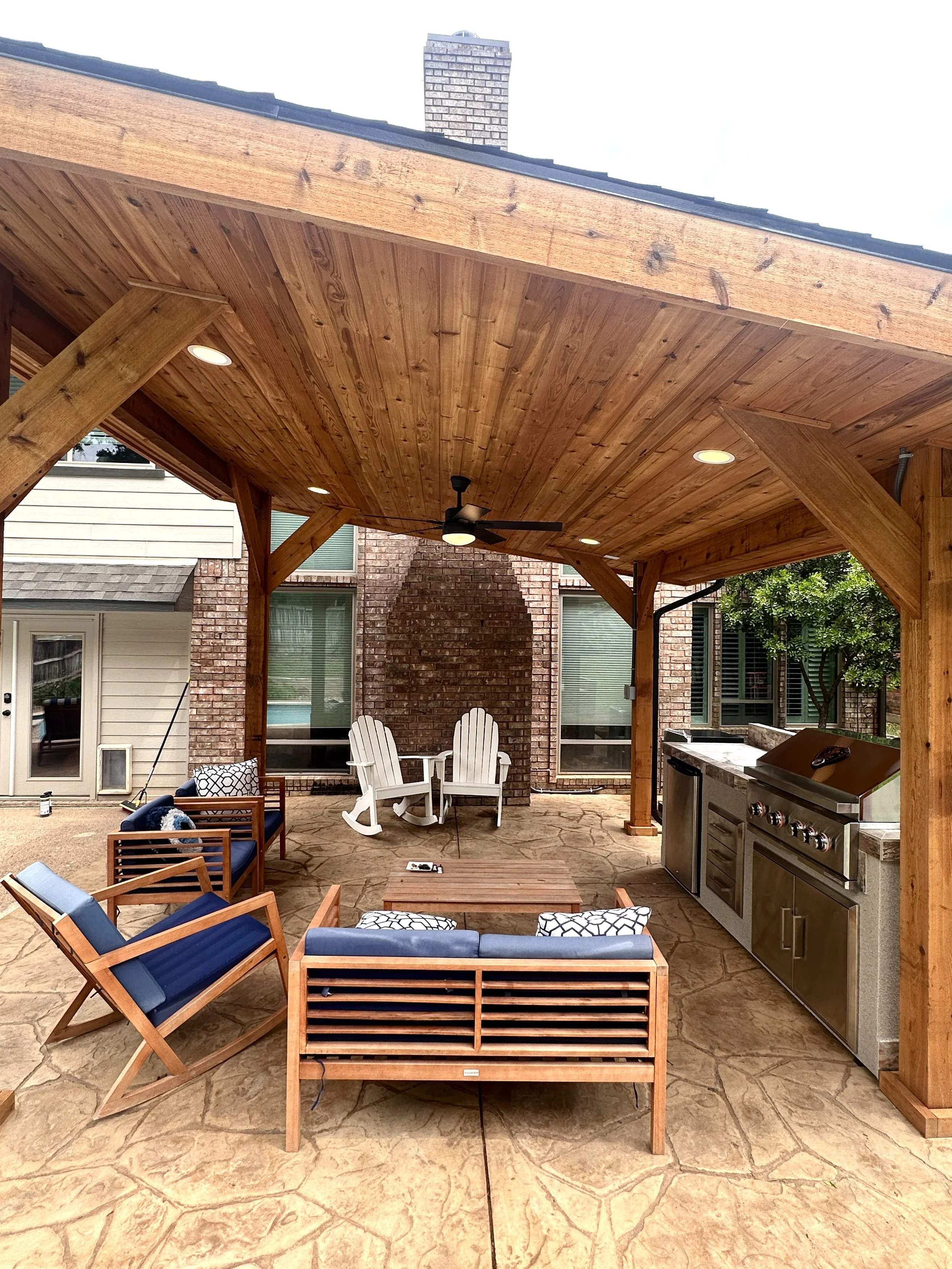 Edwards Design & Construction | Custom Homes and Outdoor Living Environments