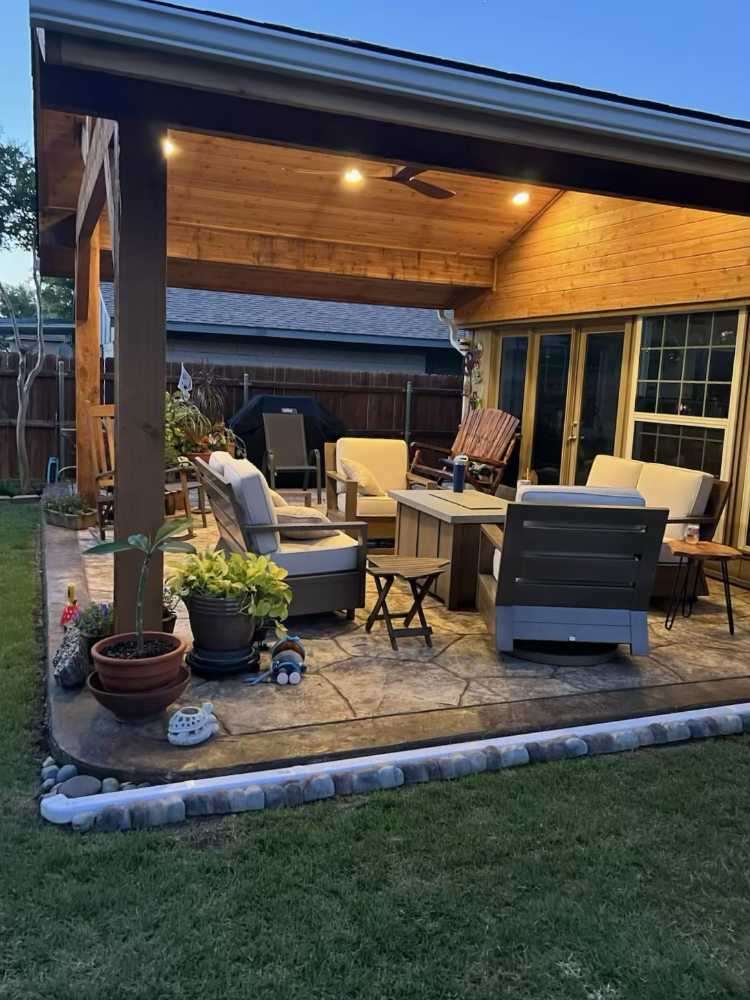 Edwards Design & Construction | Custom Homes and Outdoor Living Environments