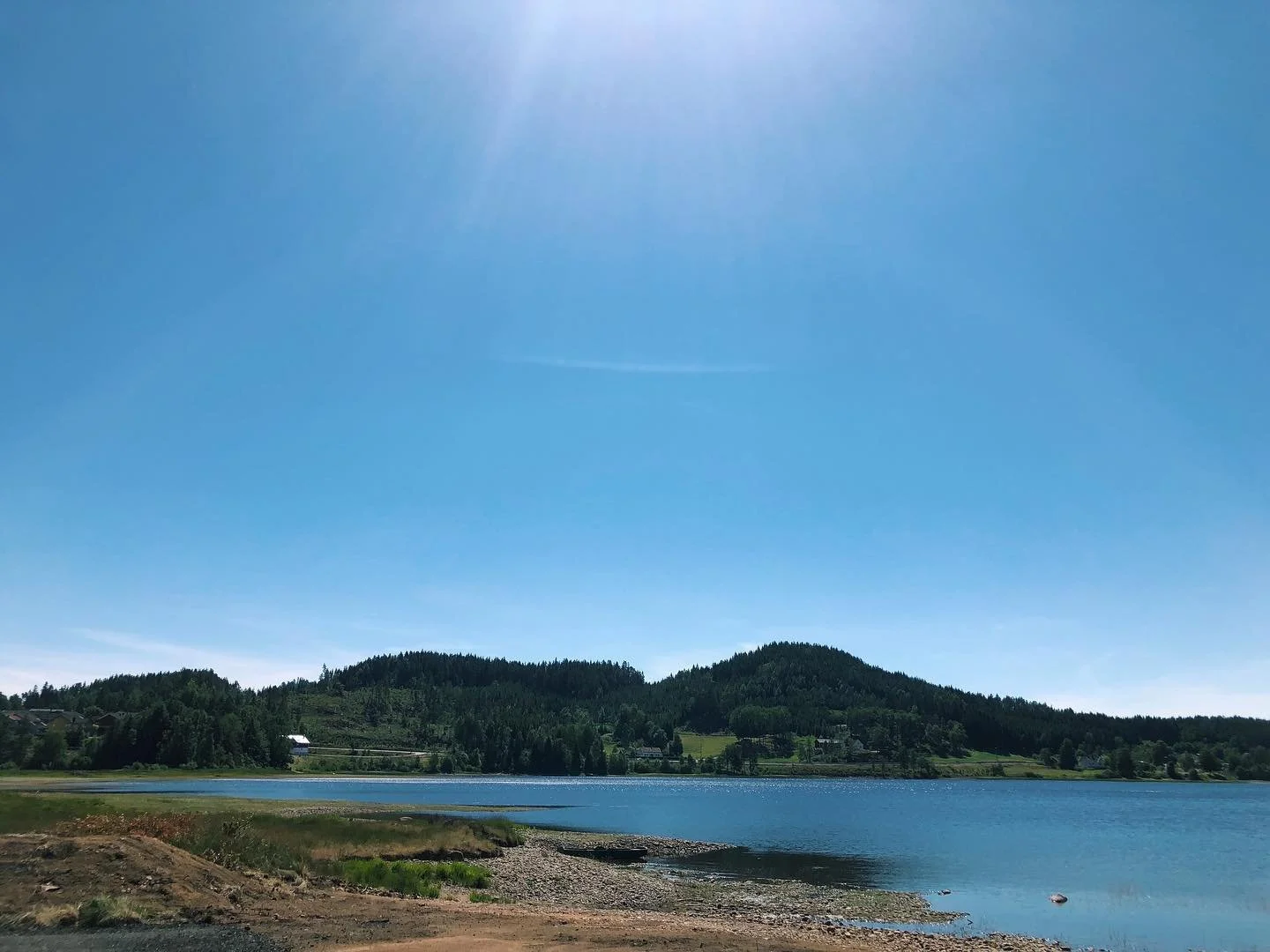 Bobilcampen er &aring;pen igjen og vi har allerede f&aring;tt gjester! Det fortsetter &aring; by p&aring; sol fremover her p&aring; s&oslash;rlandet ☀️