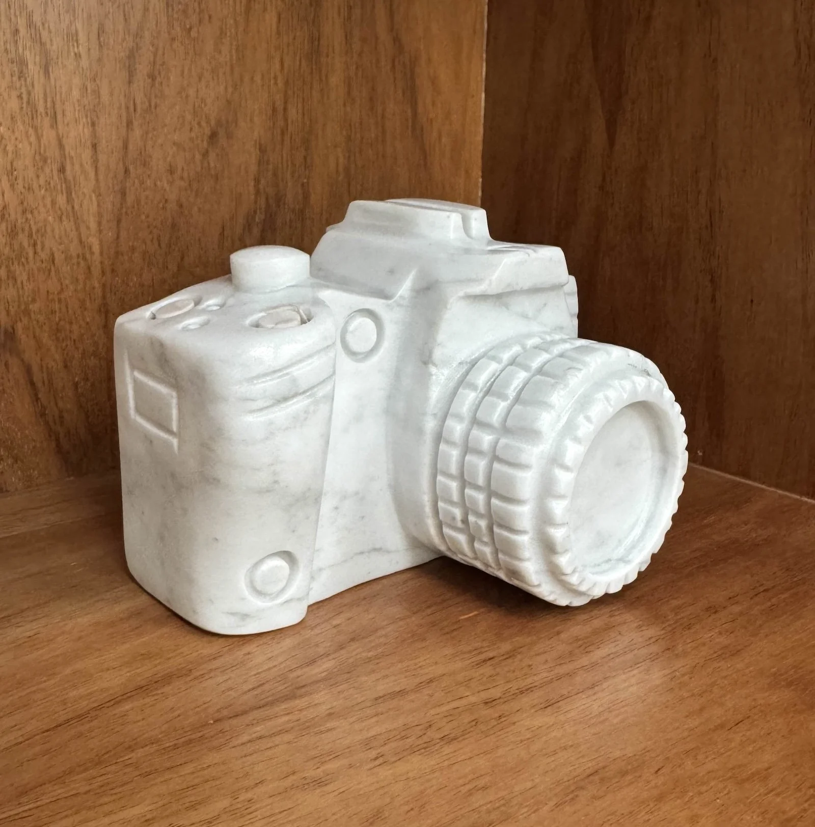 ACMAR-005 CAMERA HERO.jpg