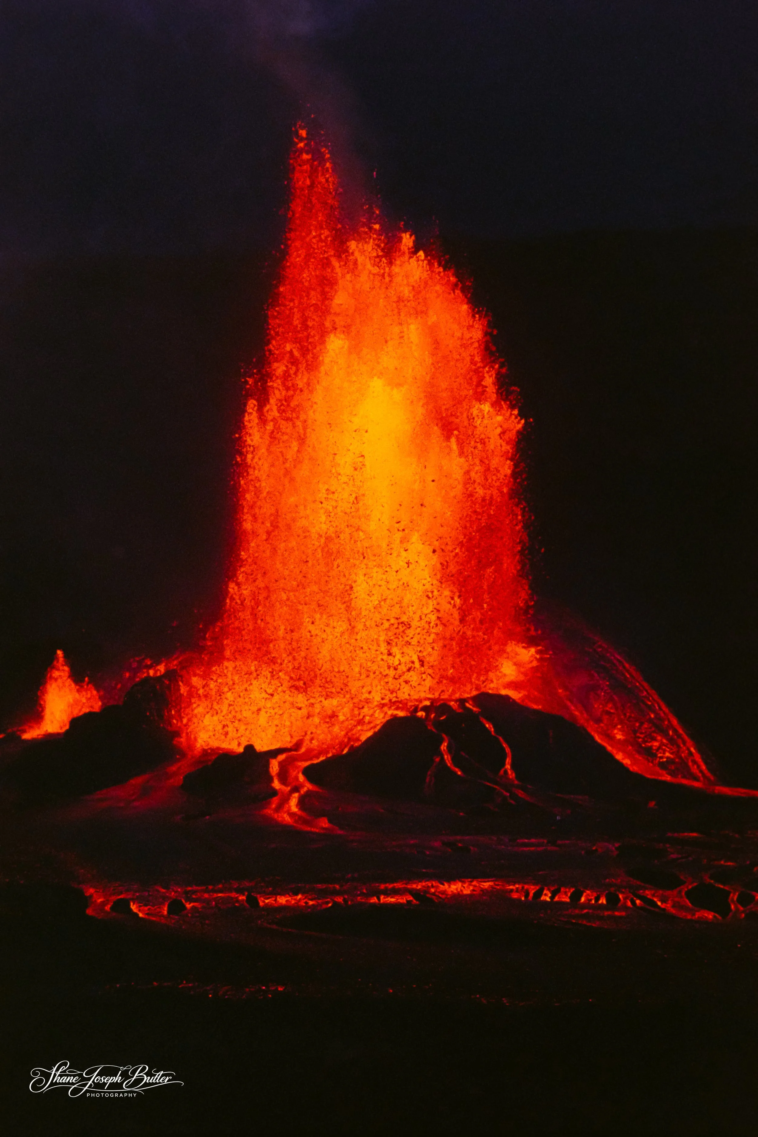 Kilauea vent eruption inside the Halemaʻumaʻu Crater

Shot with Nikon N2020 35mm Film