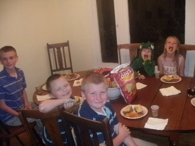 Dinnertime: A Line in the Sand&nbsp;