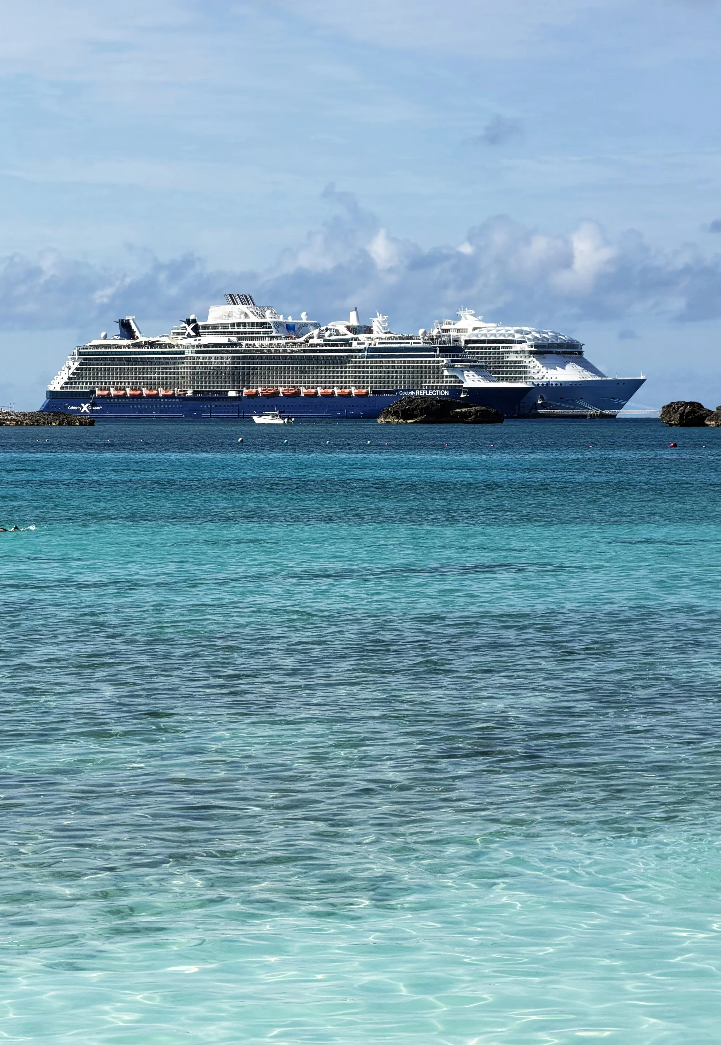 Molly Griggs, Travel Agent