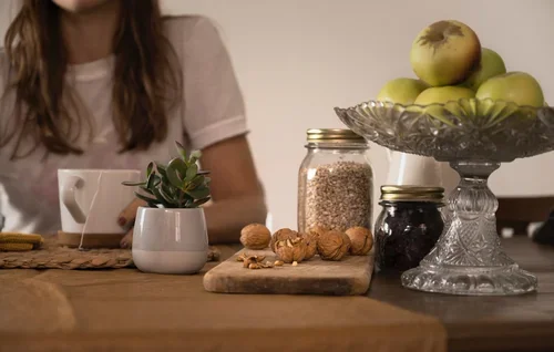 Ivee gives us Home Remedies for Energy: 5 Ways to Boost Productivity and Mood