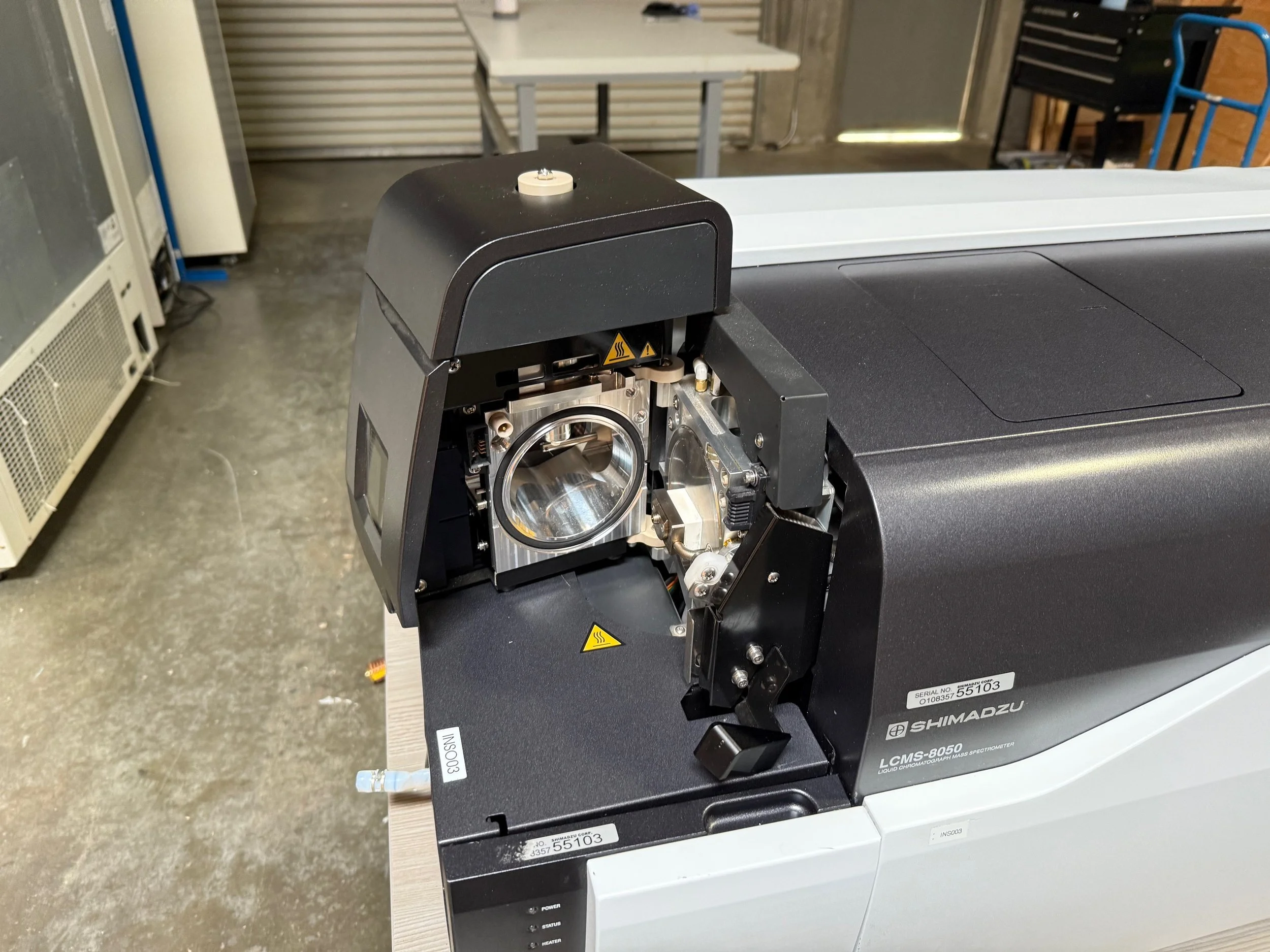 Shimadzu 8050 Triple Quad LC-MS:MS LC-30 pic 3.jpg