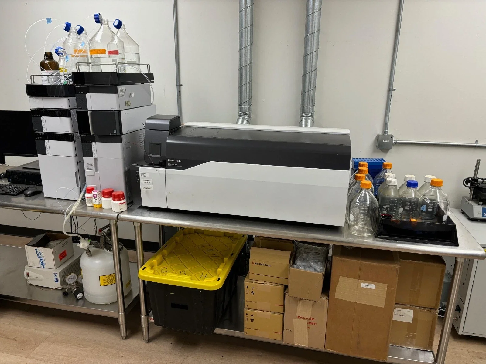 Shimadzu 8060 Triple Quad LCMS Nexera LC-30