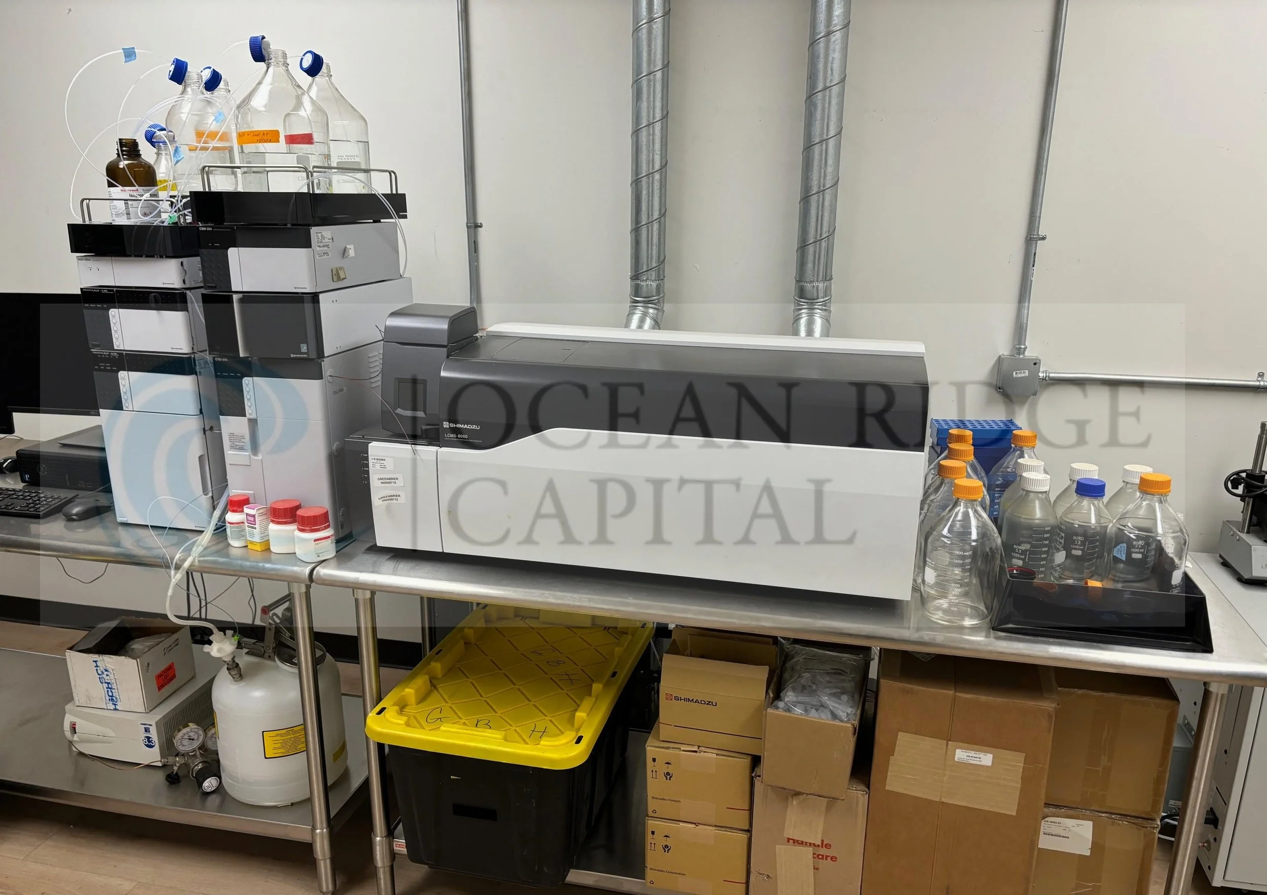 Shimadzu 8060 LC-MS:MS w: LC-30.jpg