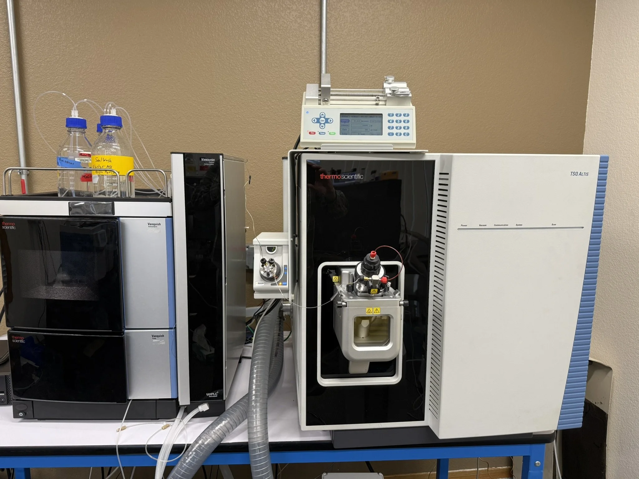 Thermo Scientific Vanquish Flex UHPLC and TSQ Altis Triple Quadrupole Mass Spec