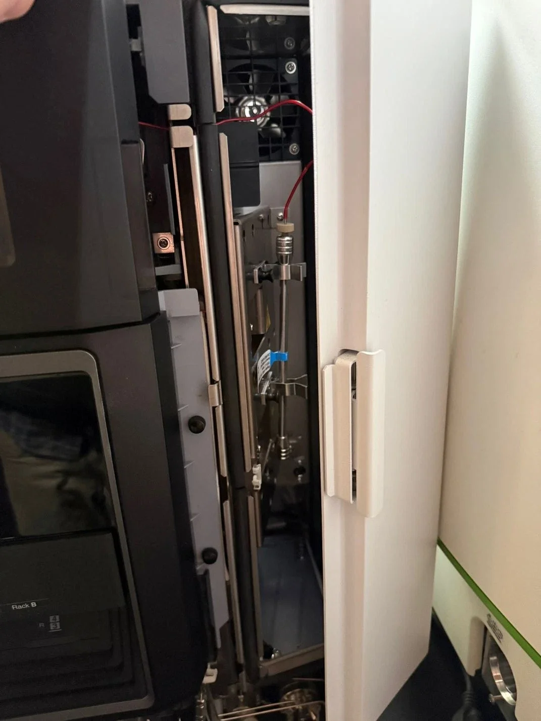 Shimadzu LC 2040C Plus i Nexera Lab Solutions 7.webp