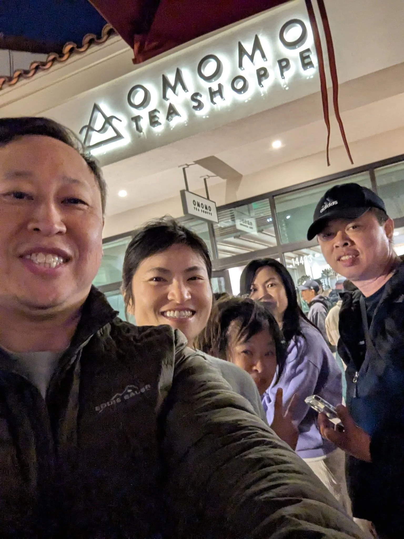 Omomo Tea, Irvine