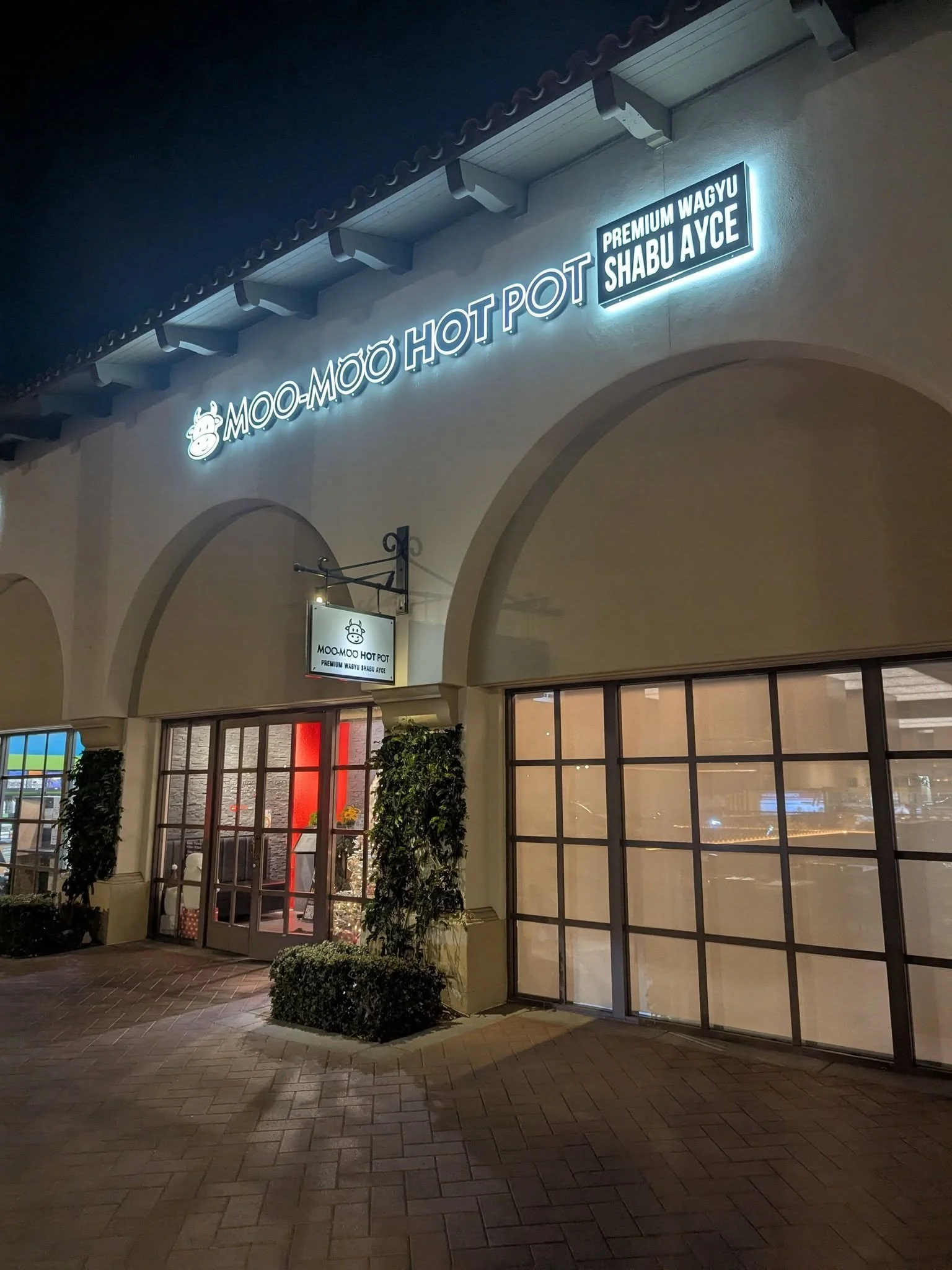 Moo Moo Hot Pot