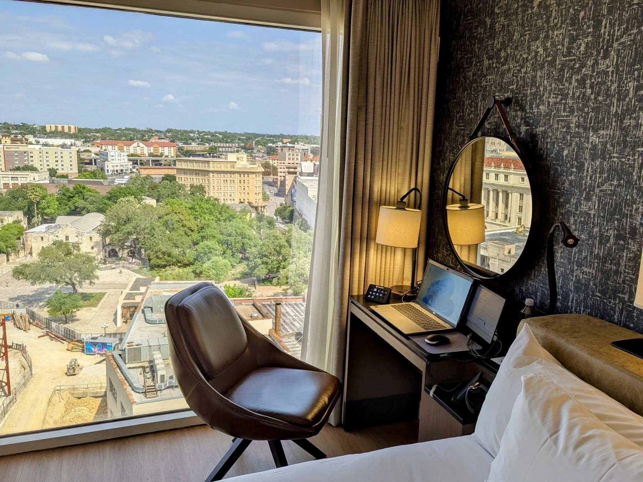 Hyatt Regency San Antonio River Walk