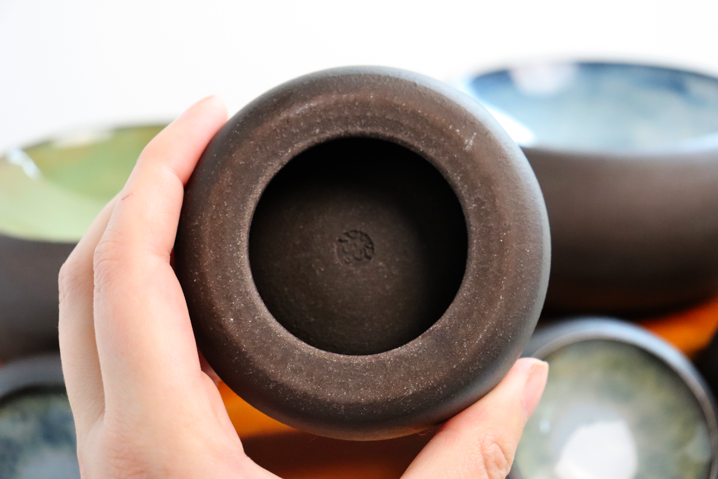 Bottom of a small bubble dish