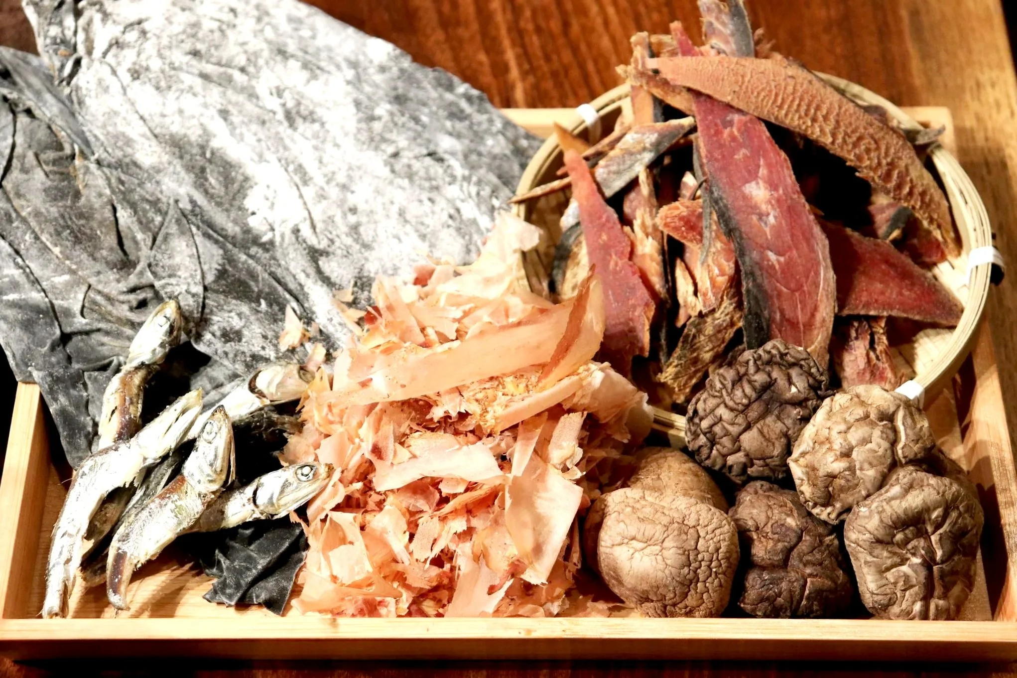 Main components for our dashi: Konbu, Katsuobushi, Atsukezuribushi, Niboshi, Shiitake. 