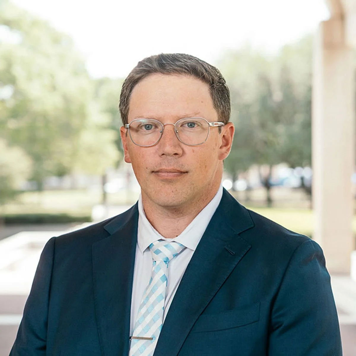 headshot of michael c. farmer, jr.