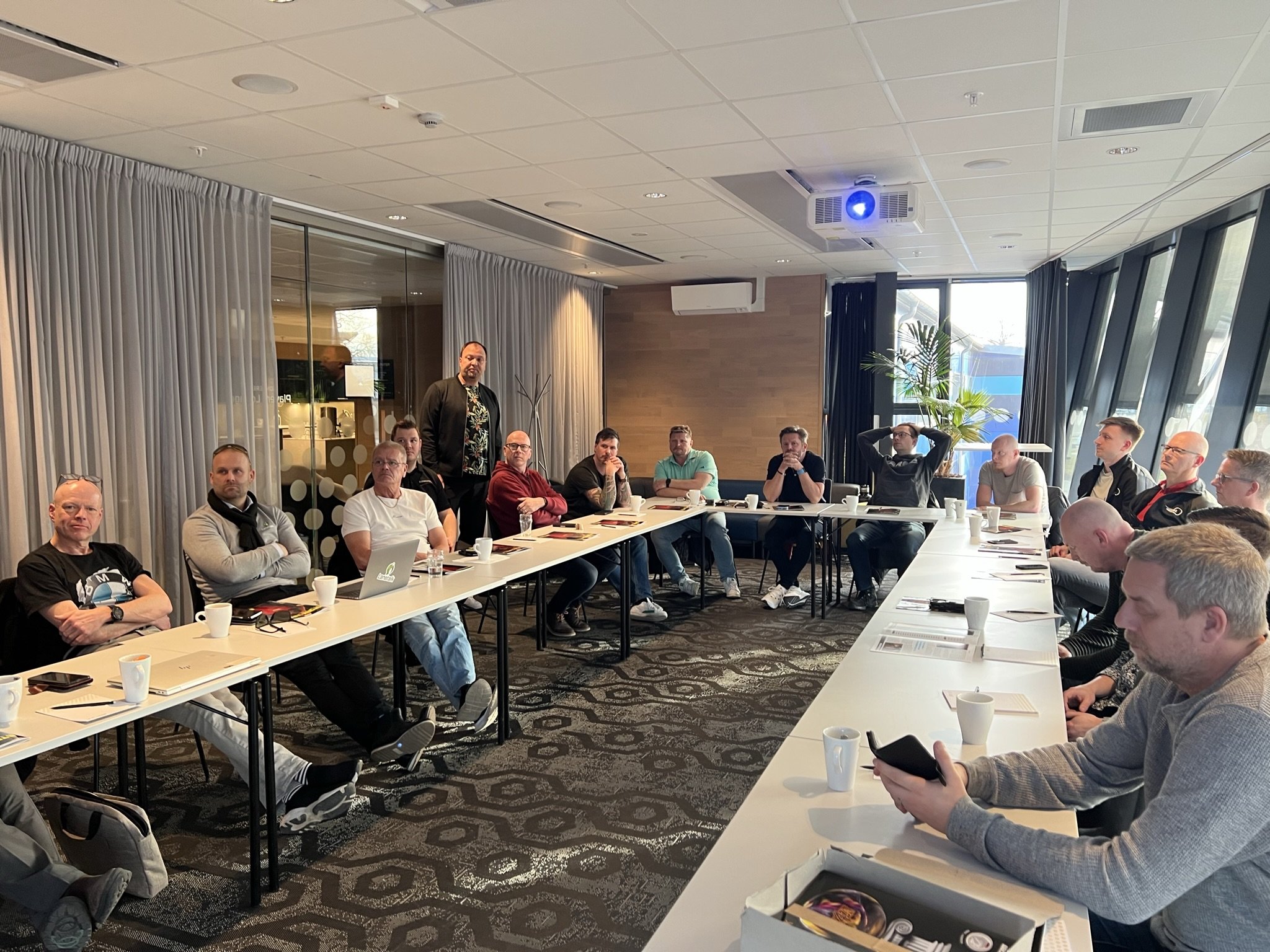 Peter teaching ball drilling clinic-Jonping Sweden 2022