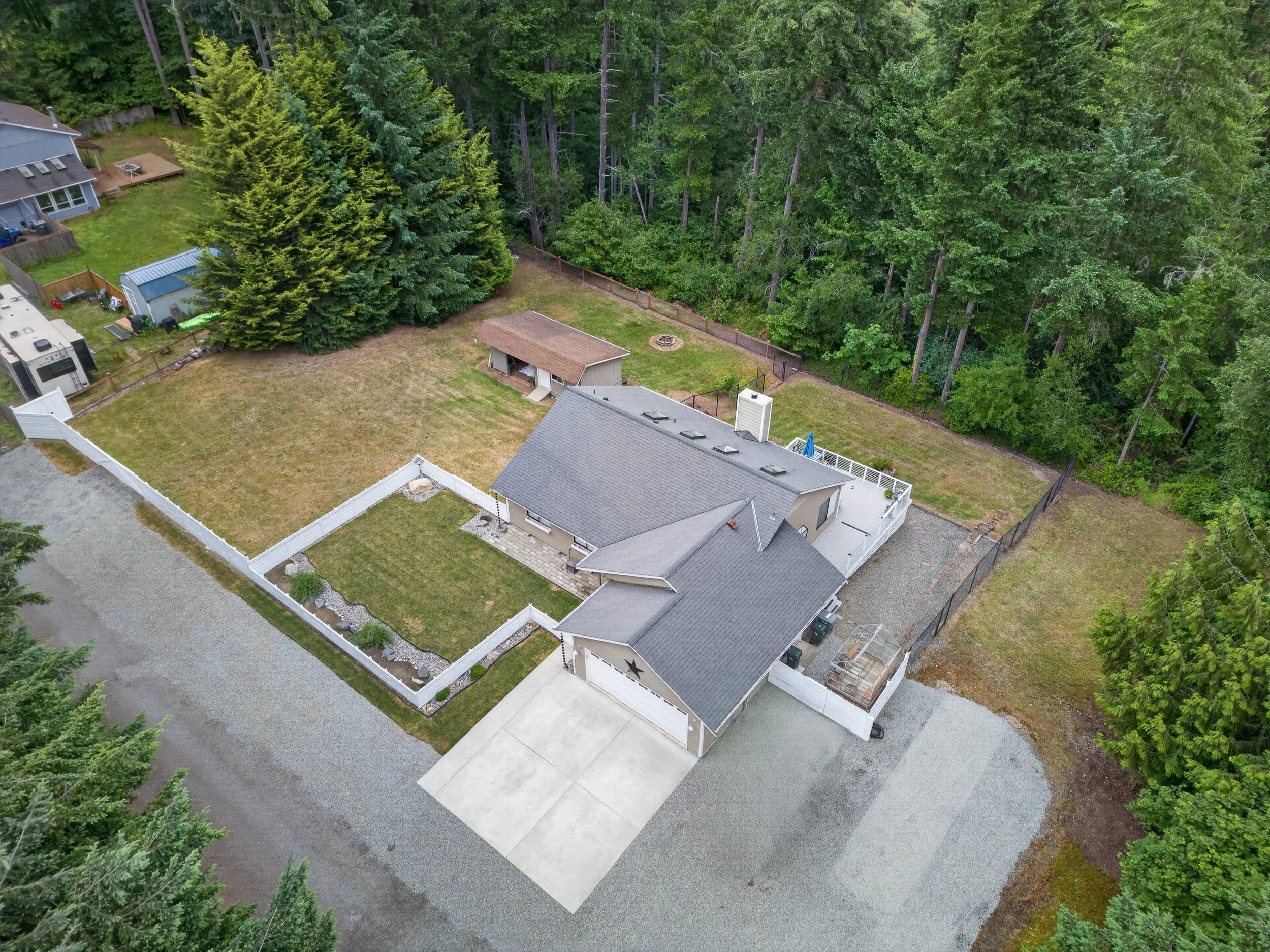 DJI_20260605175900_0208_D.jpg