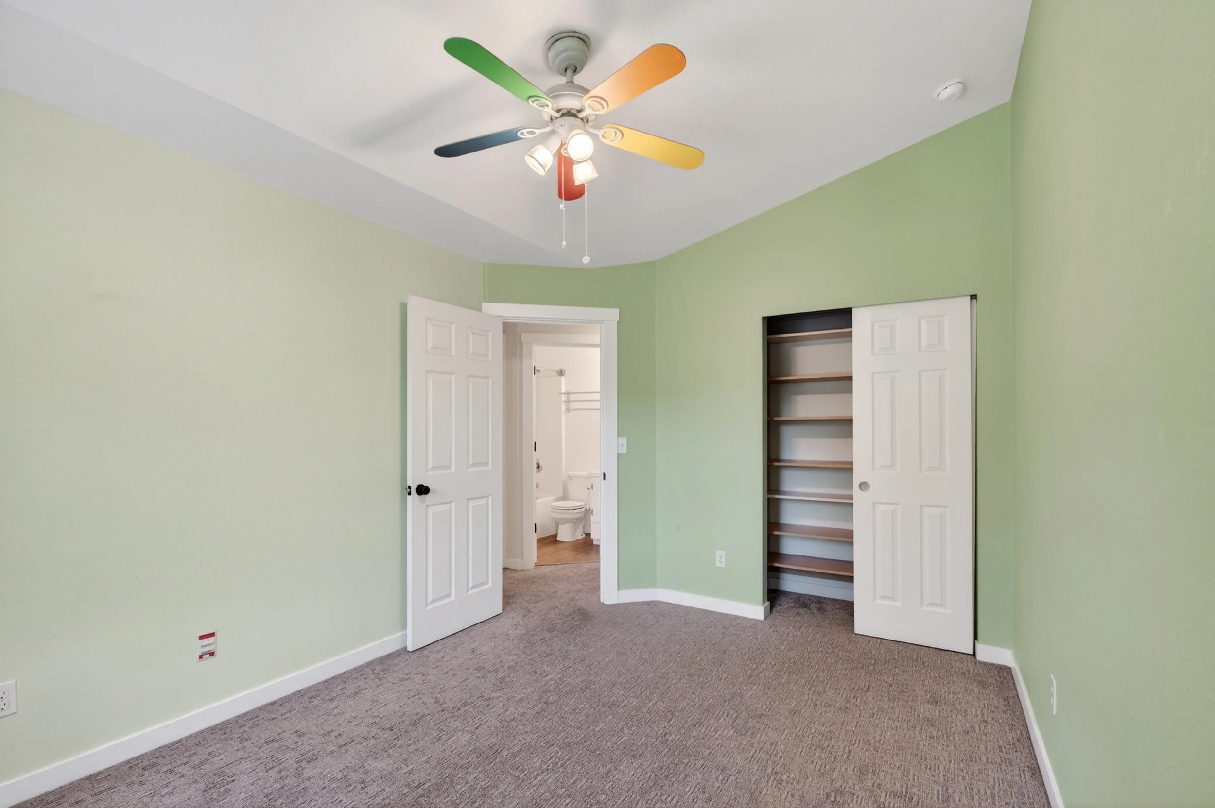 DSC02053.jpg