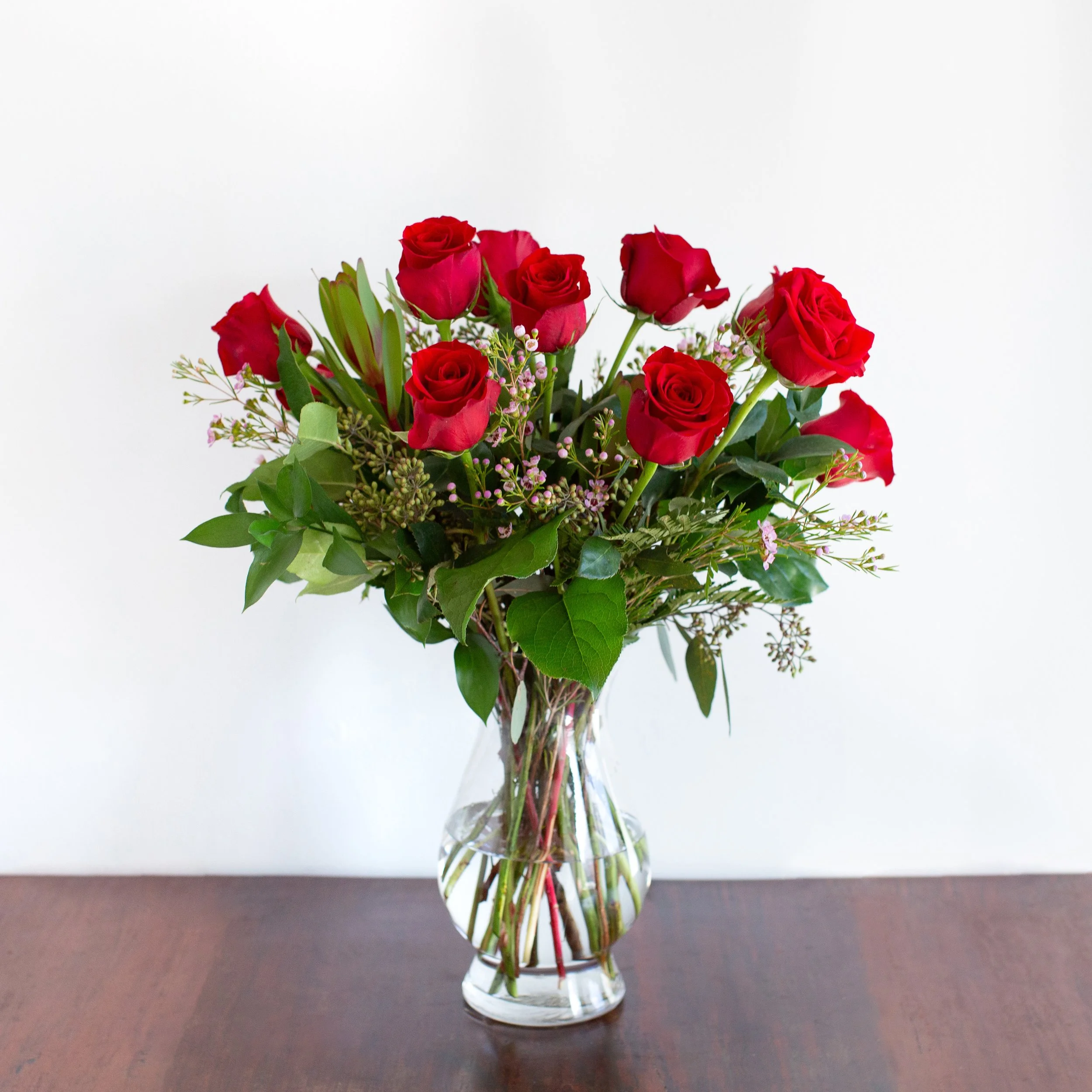 Signature Romantic Arrangement with Roses