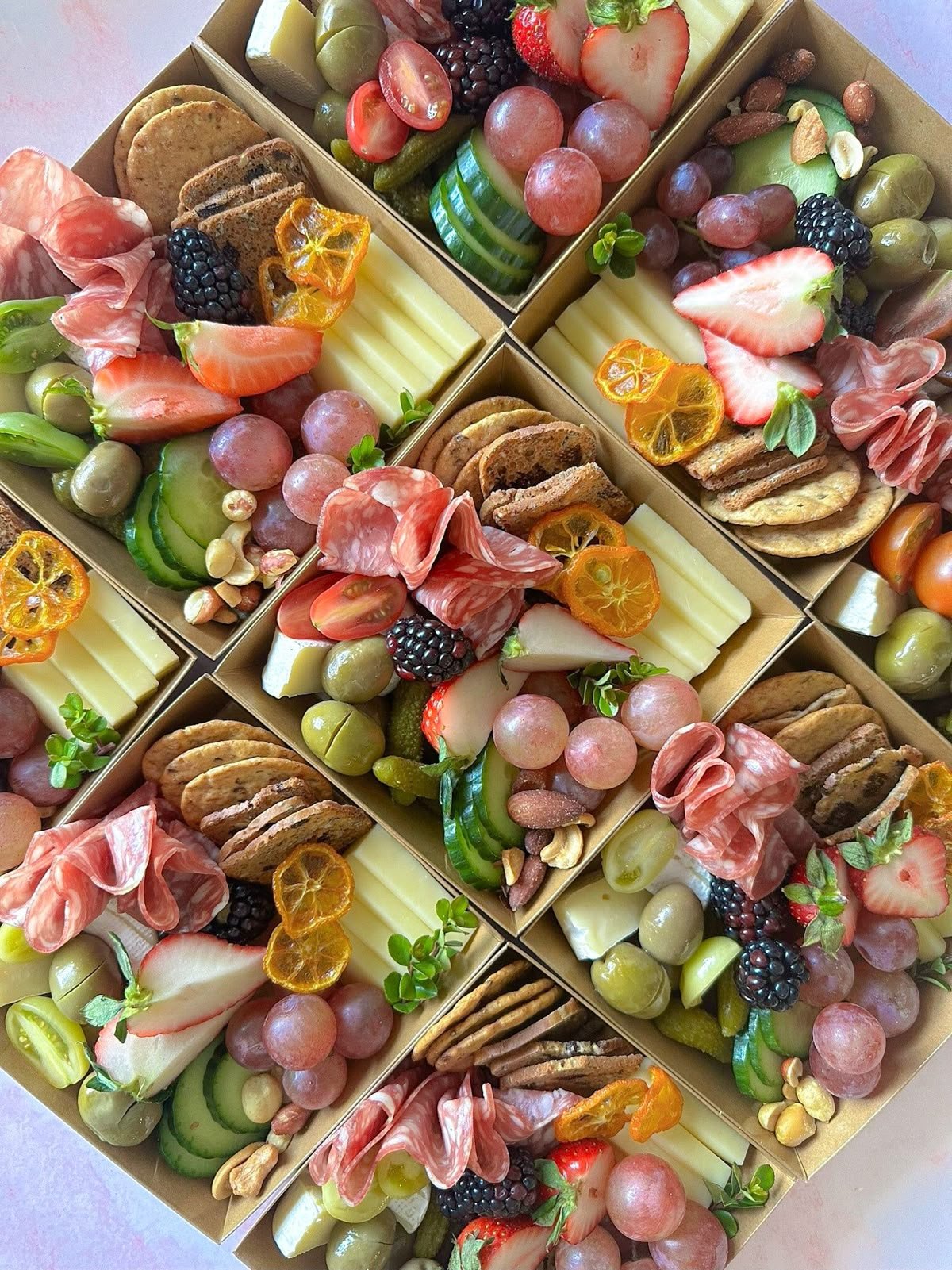 À La Carte Snack Box