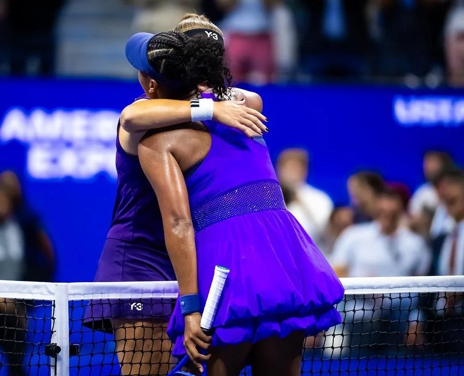 Karolina_Muchova_Naomi_Osaka_-_US_Open_2025_-_Day_11-DSC_3290_xgaplus.jpg