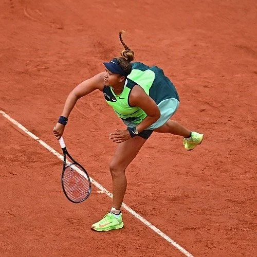 Tough break for Naomi today 💚.jpg