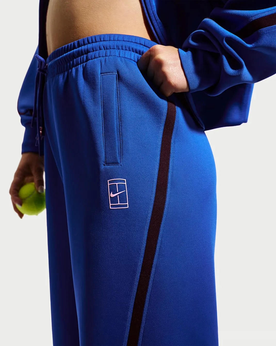 W+NKCT+DF+ADVTG+MR+PANT (2).jpeg