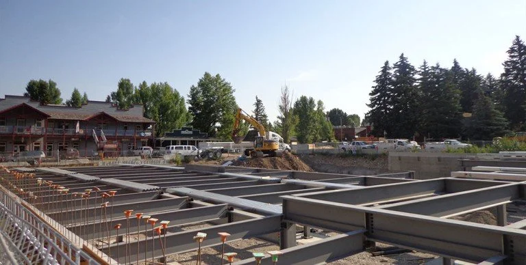 185 N Glenwood Commercial