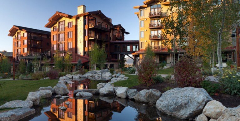 Hotel Terra Commercial