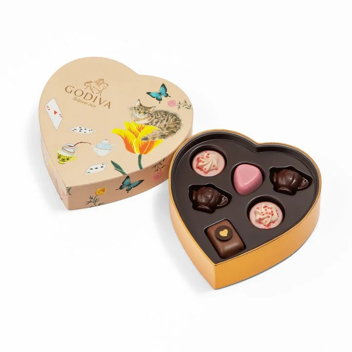 valentines-day-chocolate-gift-box-heart-6pc-open-6.jpg