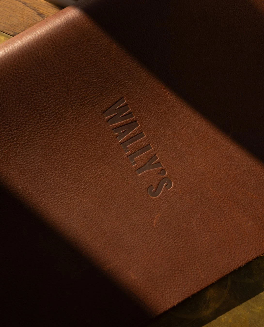 [DS] Wally_s - Interior - 1.jpg