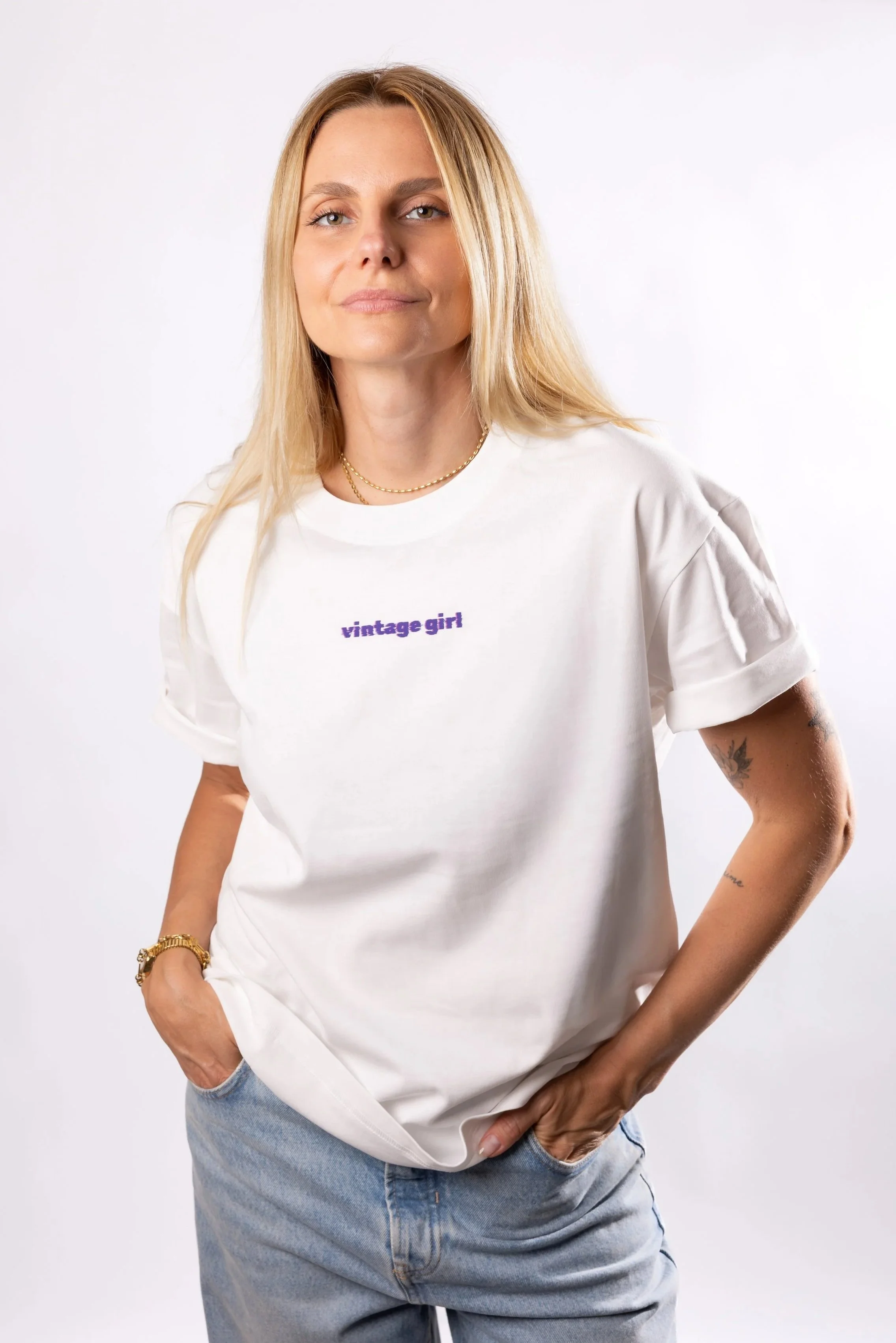 vintage girl | loose fit t-shirt