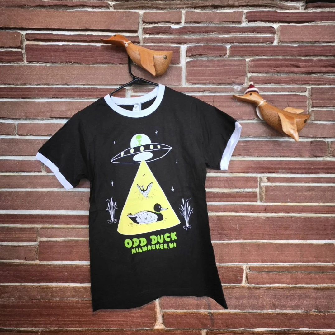 Alien Abducktion Tee - Adults
