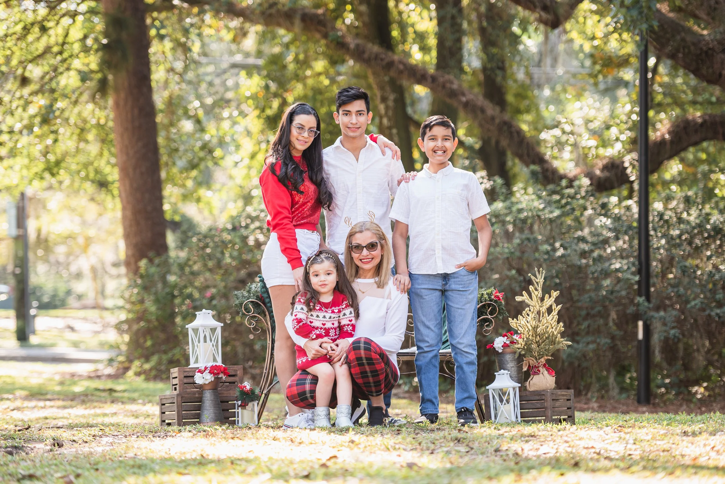Maria Jose y Mia_Christmas2022_©remainphotography_45.jpg