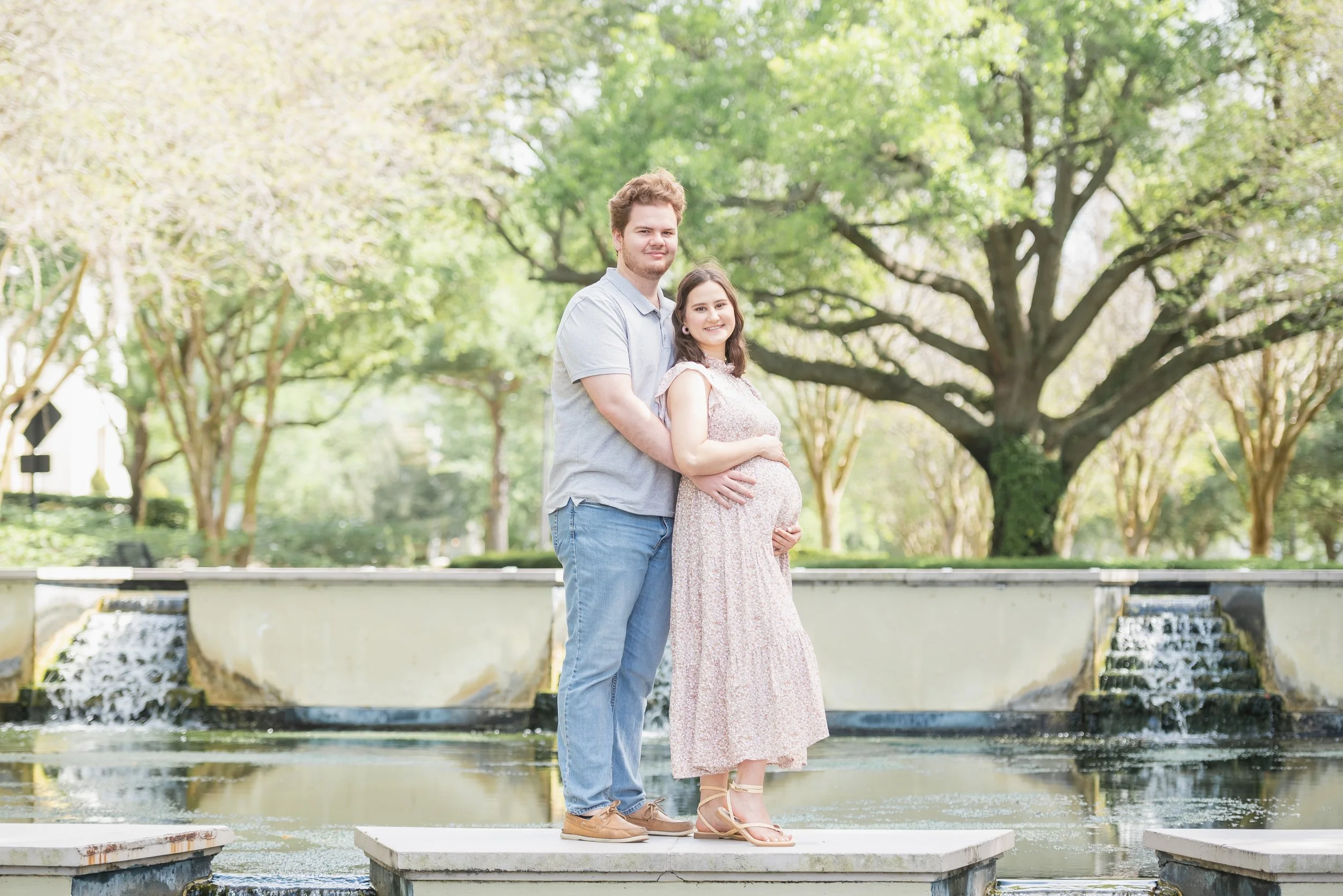Sarah&Scott_MaternitySession_48_©remainphotographyLLC.jpg
