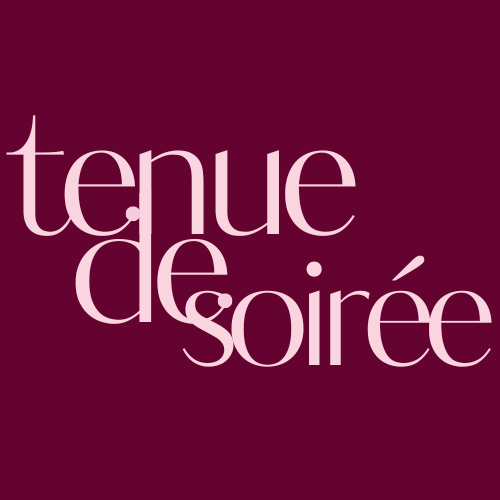 Text reading "Tenue de Soirée" in white on a dark purple background.
