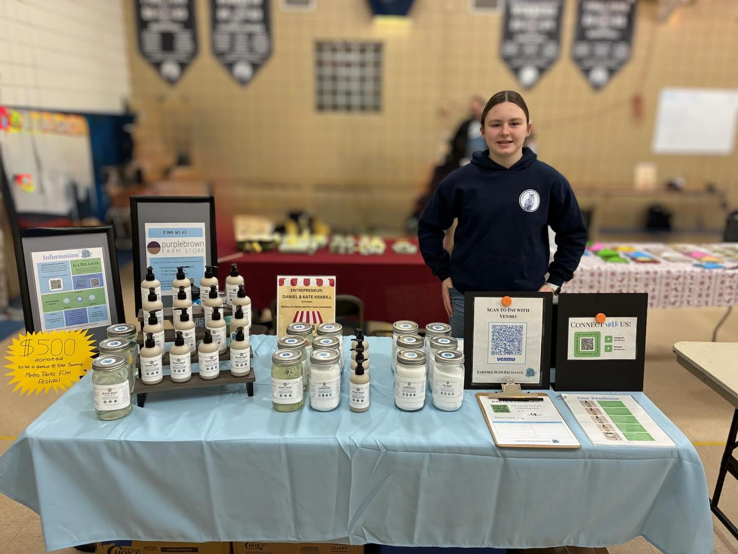 Thank you to everyone who came by to see us at the HMS winter market last weekend. It was amazing to see some familiar faces! Make sure to sign up for our email list to be notified of you next exchange delivery day. 💙