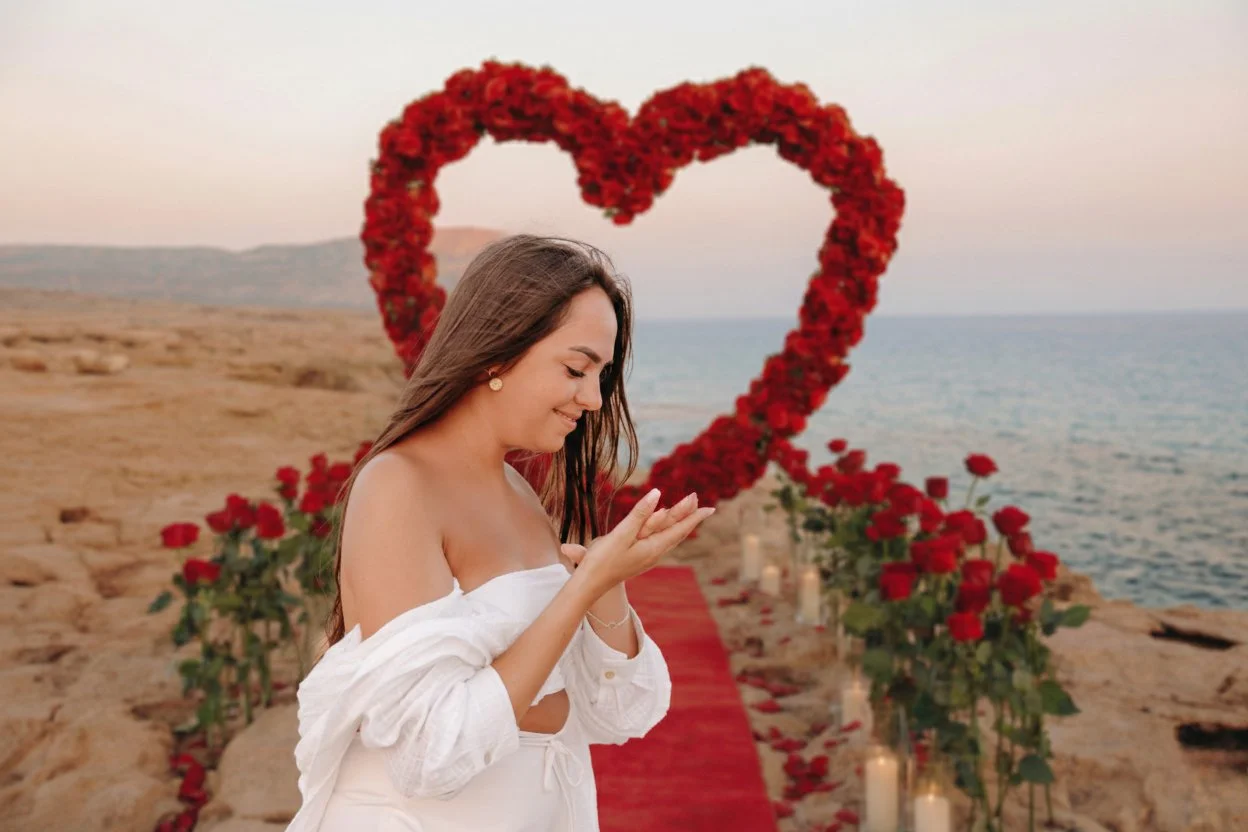 red_heart_arch_beach_proposal3