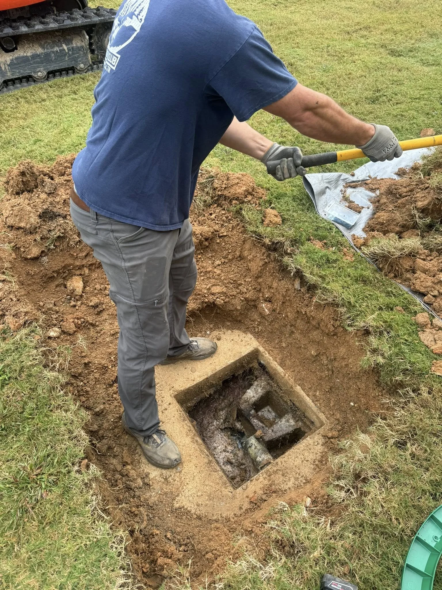 Septic tank access and inspection by licensed technician in Chattanooga TN