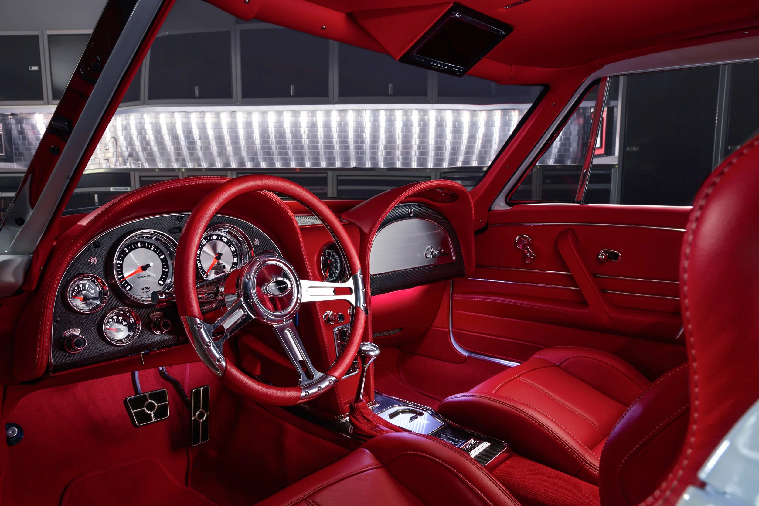 63 Sting Ray White-4.jpg